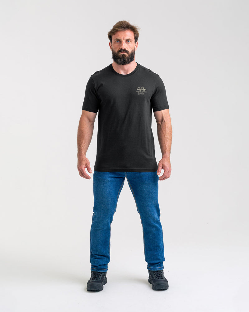 Camiseta Concept Conquer Snake - Preto