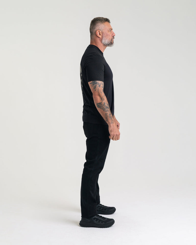 Camiseta Concept Flaming Skull - Preto