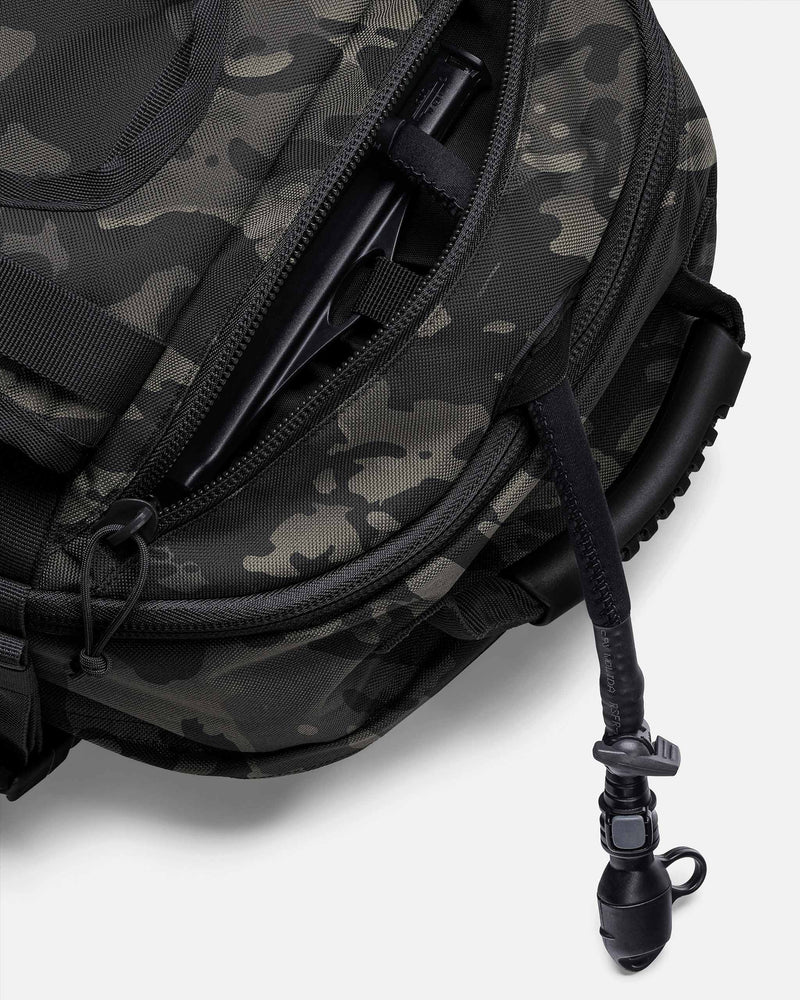 Mochila Duster 2.0 - Warskin Black 35L