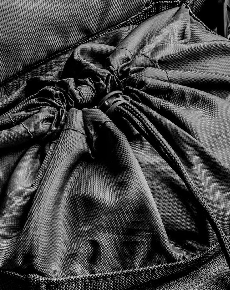 Bolsa de Ombro Urban - Preta 10L