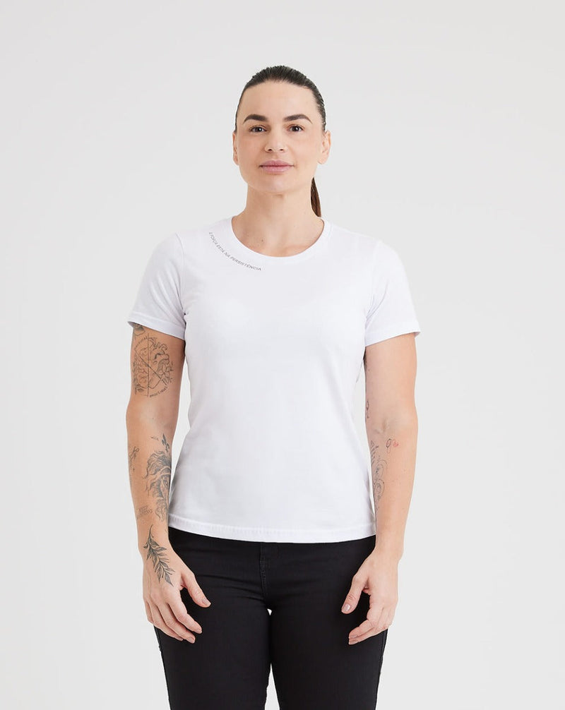 Camiseta Concept Feminina Força - Branco