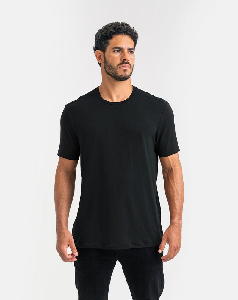 Camiseta Walk 2.0 - Preta